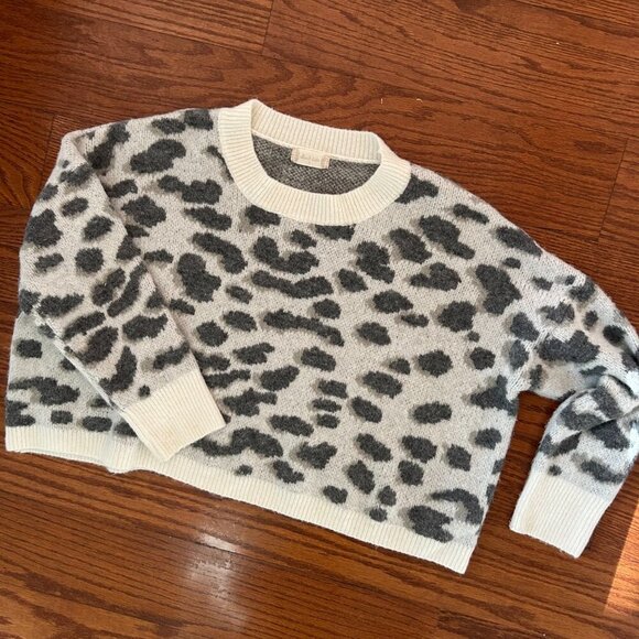 ALTAR’D STATE Leopard Print Oversized Crewneck Sweater Size Small - Picture 7 of 12